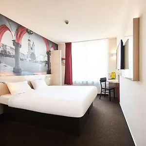 Centrum Hotel